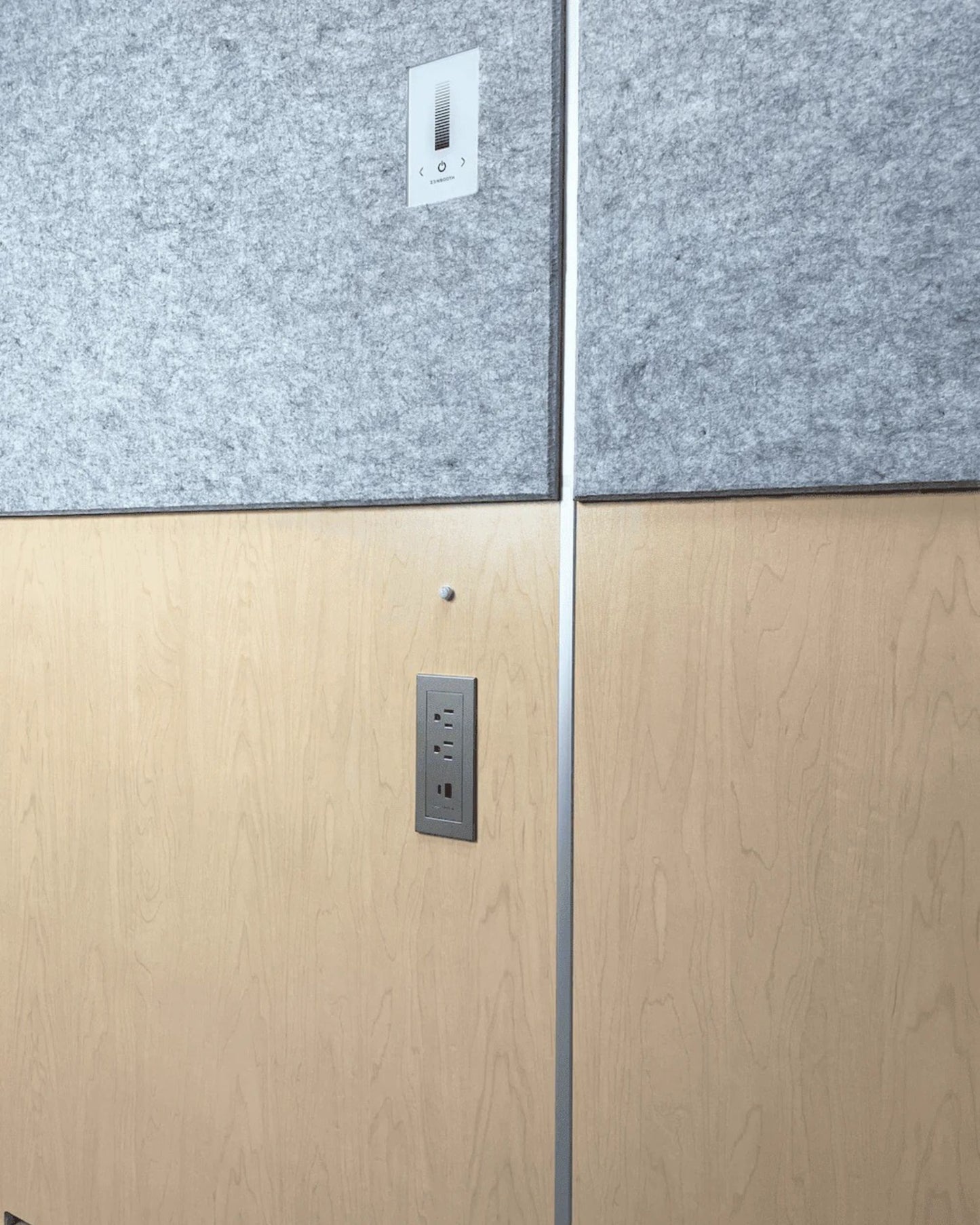Zenbooth Quad Soundproof 4-Person Office Meeting Room Pod - Large Team Collaboration & Conference Booth - Office Living Store